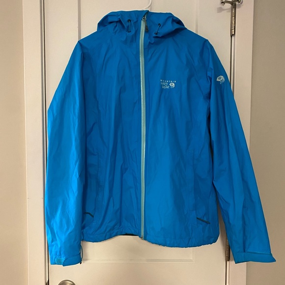 Mountain Hardwear Jackets & Blazers - Woman’s Mountain Hardwear Jacket